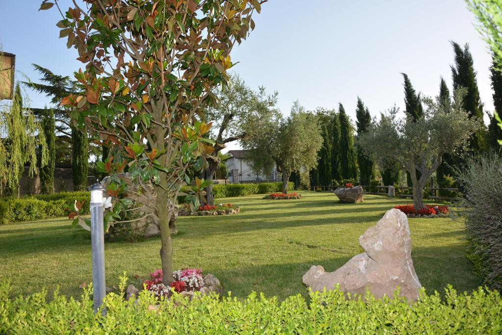 Pinus Rooms Benevento Exterior foto