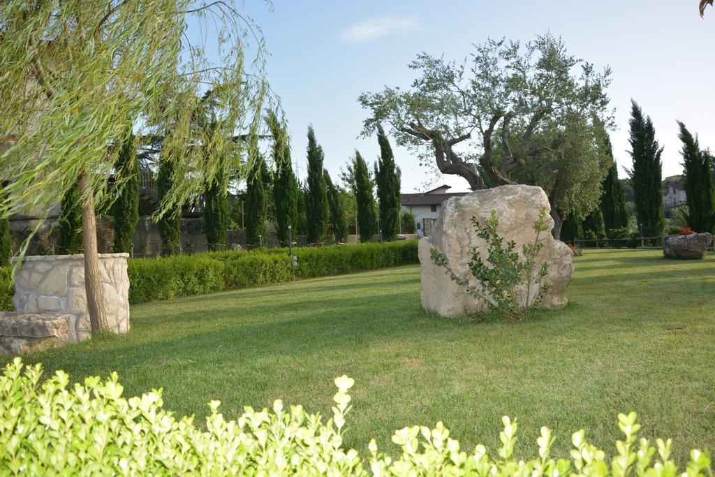 Pinus Rooms Benevento Exterior foto