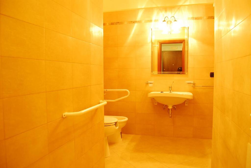 Pinus Rooms Benevento Quarto foto